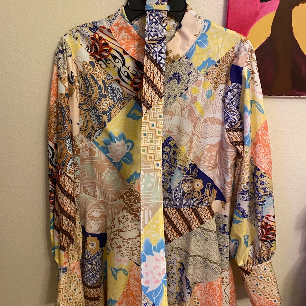 Beautiful Spring Dress - Picture 3 of 3